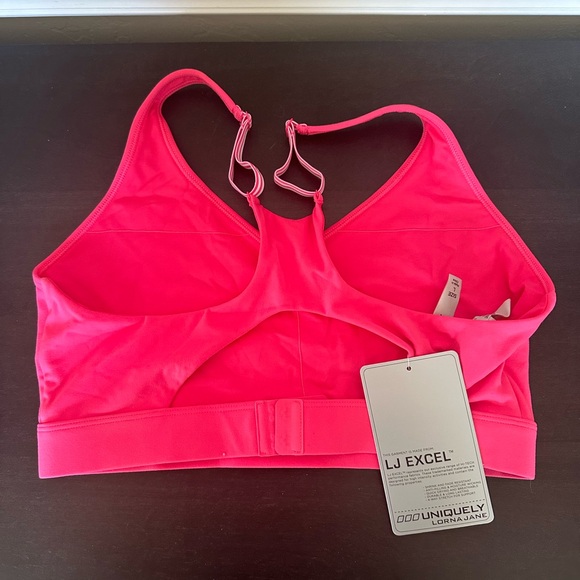 Lorna Jane Defy Gravity Sports Bra - Picture 3 of 7